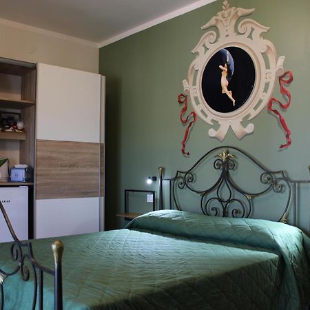 Bed and Breakfast La Casa Di Giusy Cosenza Exterior foto
